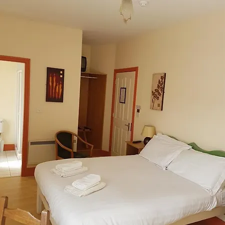 Myles Creek Гостевой дом 3*