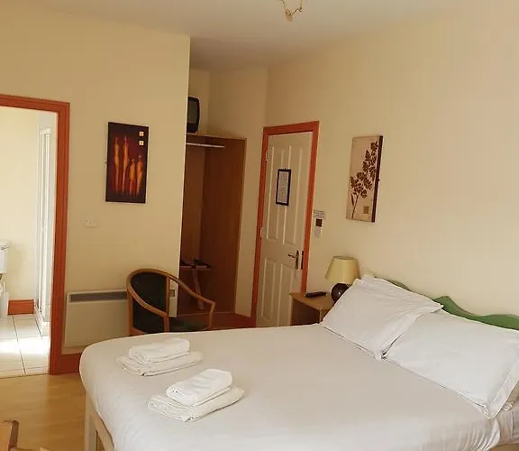 Myles Creek 게스트하우스 3*